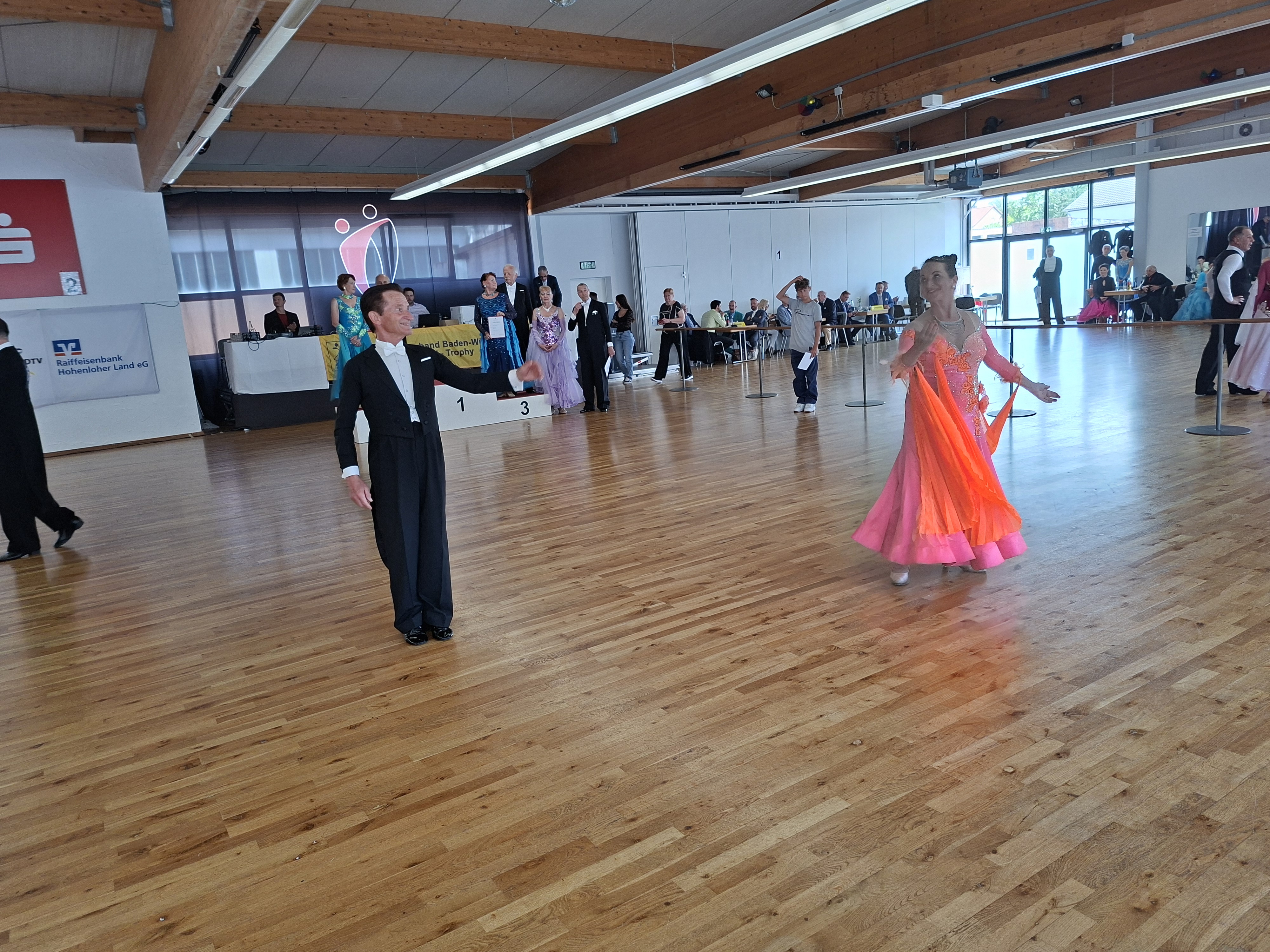 Ingrid und Gerhard Aufruf 1. Platz